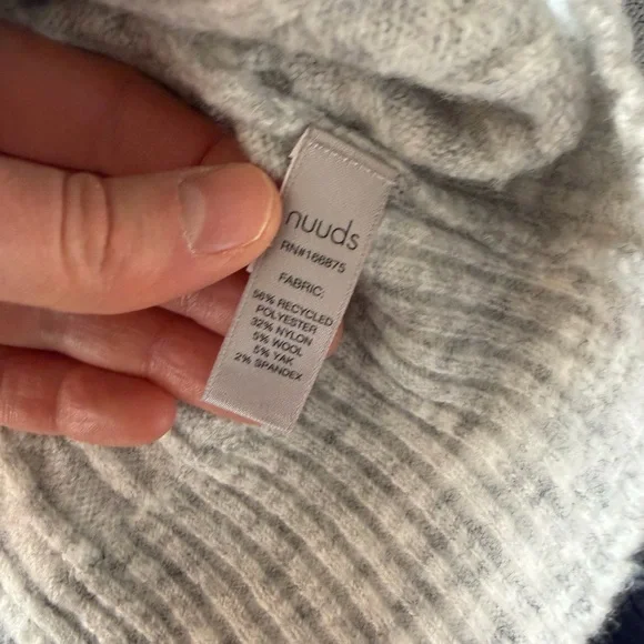 Nuuds Cable Crewneck Sweater in Heather Grey XL - Picture 9 of 10